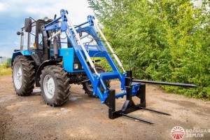 Погрузчик фронтальный Универсал 800-4,5 с увеличенной высотой подъема